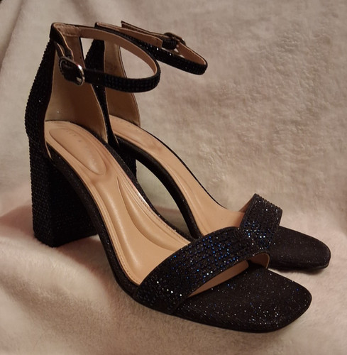 Kelly katie size 5 - &, caital